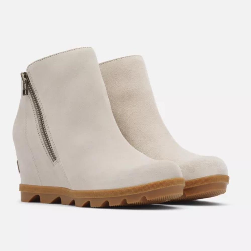 Sorel Cream Wedge Ankle Boots NWOT Sz 9 - Picture 1 of 10